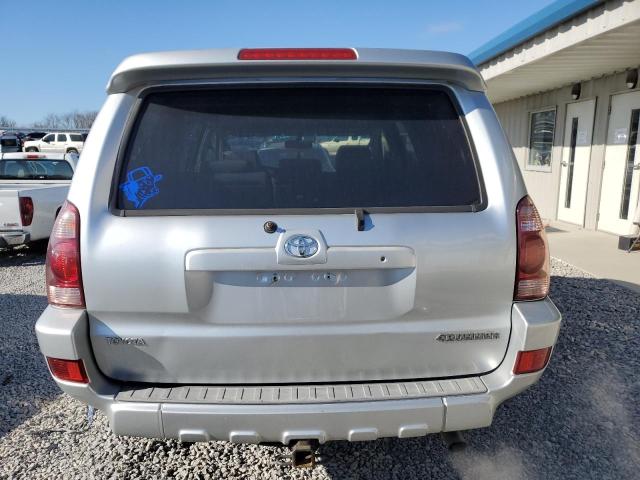 JTEBU14R640051533 - 2004 TOYOTA 4RUNNER SR5 银色 照片 6