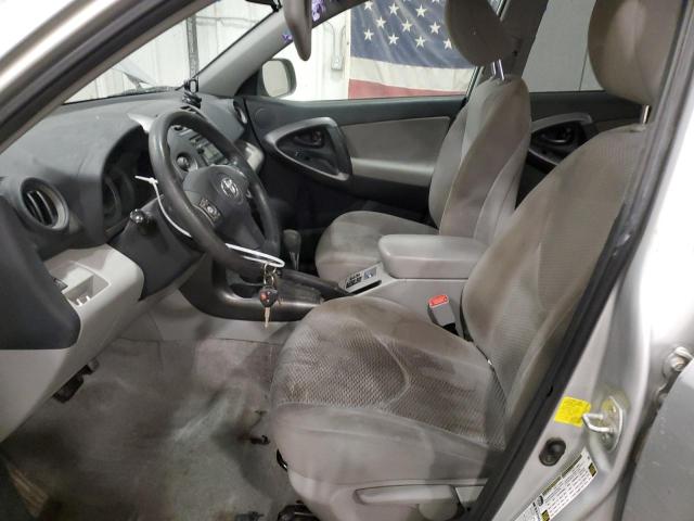 2T3BF4DV0CW246292 - 2012 TOYOTA RAV4 SILVER photo 7