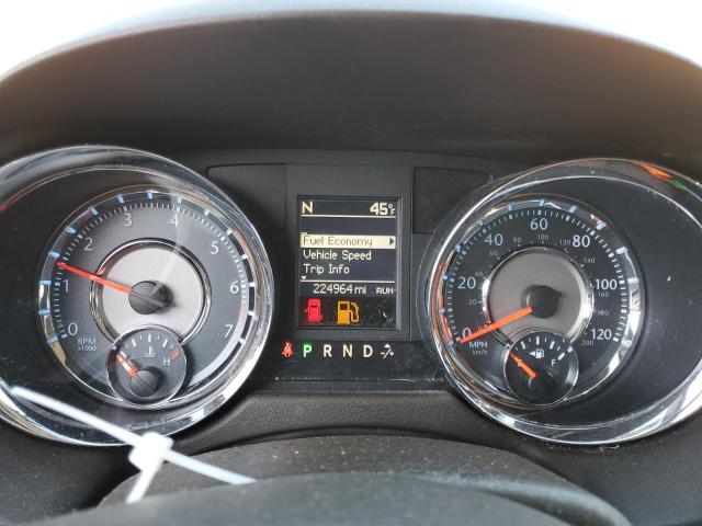 2A4RR8DG1BR619311 - 2011 CHRYSLER TOWN & COU TOURING L WHITE photo 9