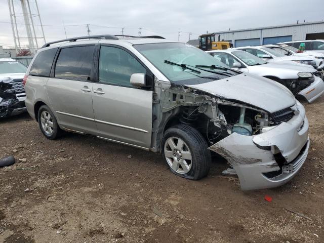 5TDZA22C14S001328 - 2004 TOYOTA SIENNA XLE SILVER photo 4