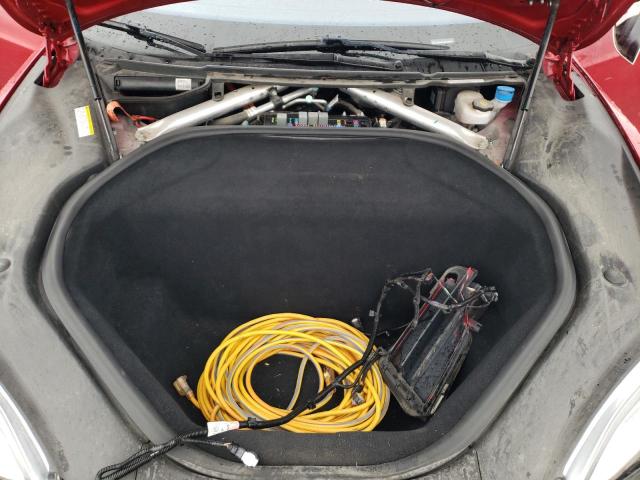 5YJSA1E29GF123880 - 2016 TESLA MODEL S RED photo 11