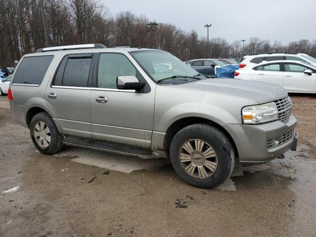 5LMFU28528LJ18242 - 2008 LINCOLN NAVIGATOR GRAY photo 4