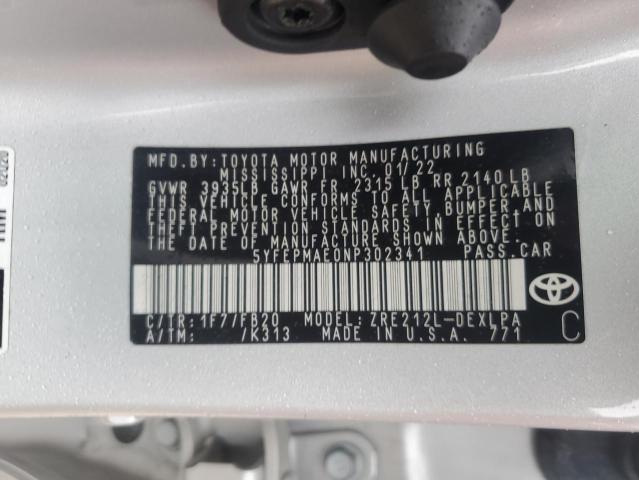 5YFEPMAE0NP302341 - 2022 TOYOTA COROLLA LE SILVER photo 12