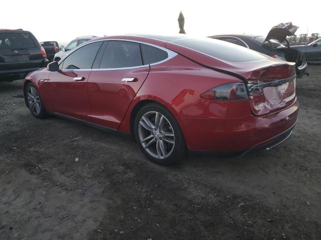 5YJSA1H19EFP52863 - 2014 TESLA MODEL S RED photo 2