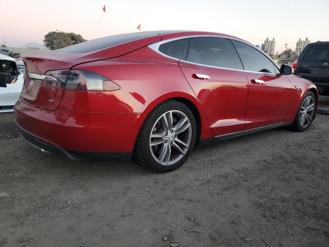 5YJSA1H19EFP52863 - 2014 TESLA MODEL S RED photo 3