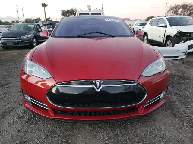 5YJSA1H19EFP52863 - 2014 TESLA MODEL S RED photo 5
