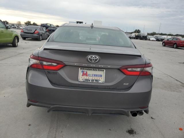 4T1G11AK0PU750420 - 2023 TOYOTA CAMRY SE NIGHT SHADE GRAY photo 6