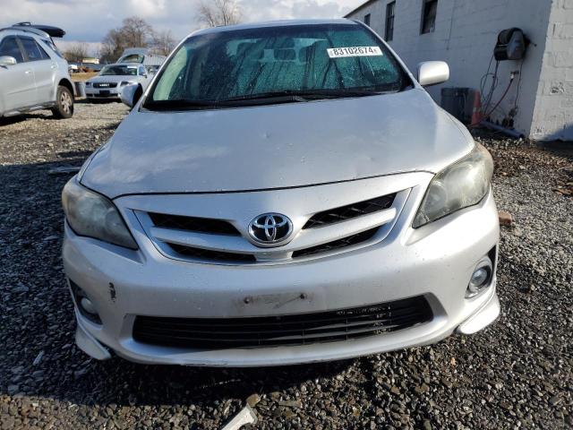 2T1BU4EE6BC641624 - 2011 TOYOTA COROLLA BASE SILVER photo 5