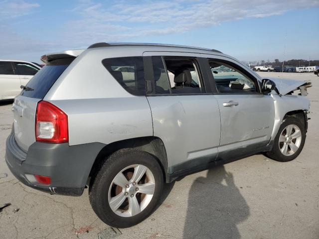 1C4NJCBB5CD503698 - 2012 JEEP COMPASS SPORT ვერცხლისფერი ფოტო 3