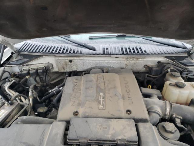 5LMJJ2J54BEJ08644 - 2011 LINCOLN NAVIGATOR 白色 照片 12