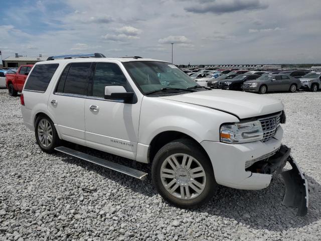 5LMJJ2J54BEJ08644 - 2011 LINCOLN NAVIGATOR 白色 照片 4