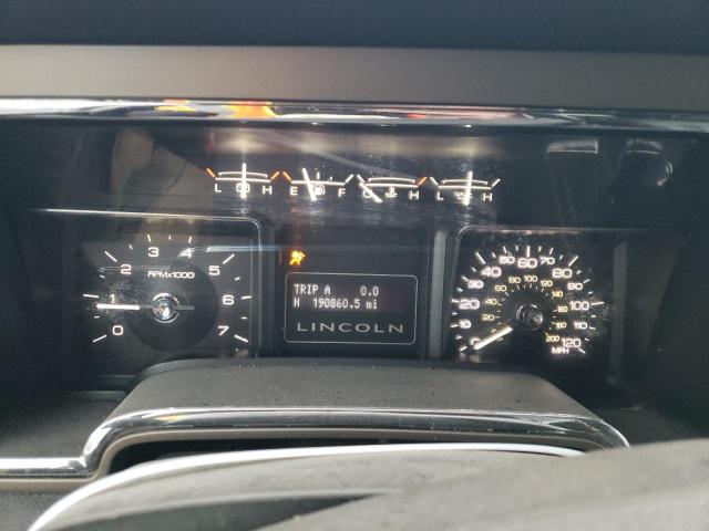 5LMJJ2J54BEJ08644 - 2011 LINCOLN NAVIGATOR 白色 照片 9