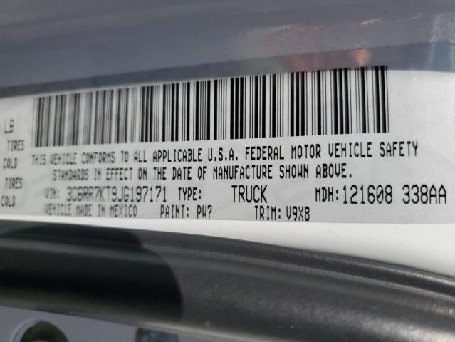 3C6RR7KT9JG197171 - 2018 RAM 1500 ST WHITE photo 12