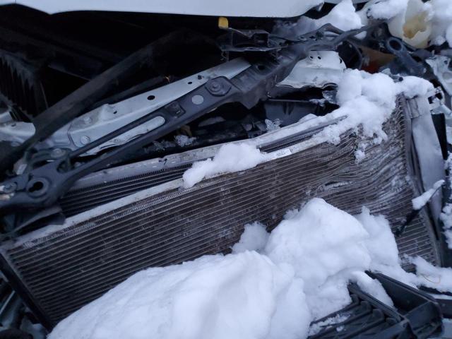 5GAEVAKW9KJ286590 - 2019 BUICK ENCLAVE ESSENCE 白色 照片 12