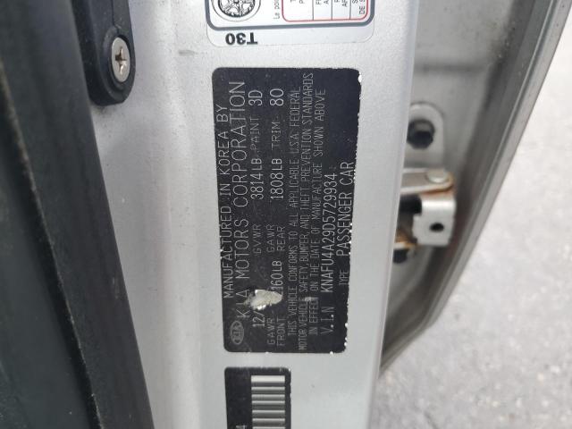 KNAFU4A29D5729934 - 2013 KIA FORTE EX SILVER photo 12