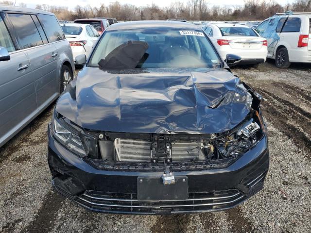 1VWDT7A38HC048895 - 2017 VOLKSWAGEN PASSAT R-LINE შავი ფოტო 5