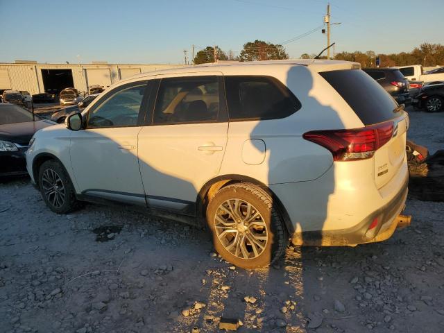 JA4AD3A32GZ037215 - 2016 MITSUBISHI OUTLANDER SE Weiß Foto 2