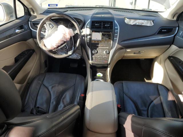 5LMCJ3C93KUL32394 - 2019 LINCOLN MKC RESERVE თაფლისფერი ფოტო 8