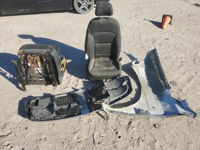 1C6RR6TT5KS642136 - 2019 RAM 1500 CLASS SLT შავი ფოტო 12