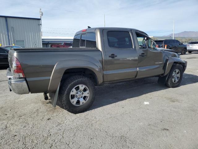 3TMJU4GN6CM138581 - 2012 TOYOTA TACOMA DOUBLE CAB PRERUNNER BROWN photo 3