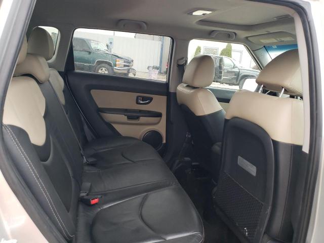 KNDJT2A67D7518128 - 2013 KIA SOUL + SILVER photo 10