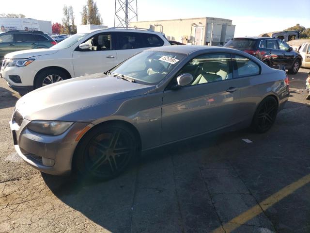 WBAWB73509P046305 - 2009 BMW 3 SERIES I SILVER photo 1