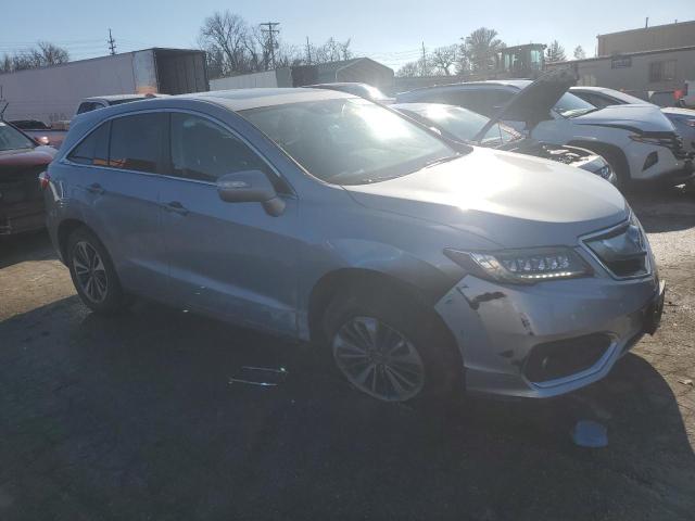 5J8TB3H77JL012660 - 2018 ACURA RDX ADVANCE SILVER photo 4