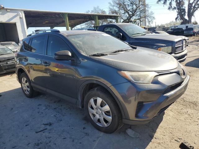 JTMZFREV1HD093226 - 2017 TOYOTA RAV4 LE GRAY photo 4