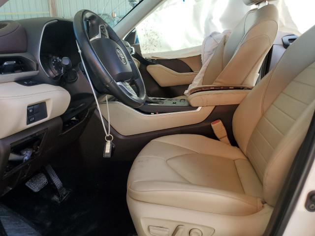 5TDGZRAH8NS546532 - 2022 TOYOTA HIGHLANDER XLE WHITE photo 7