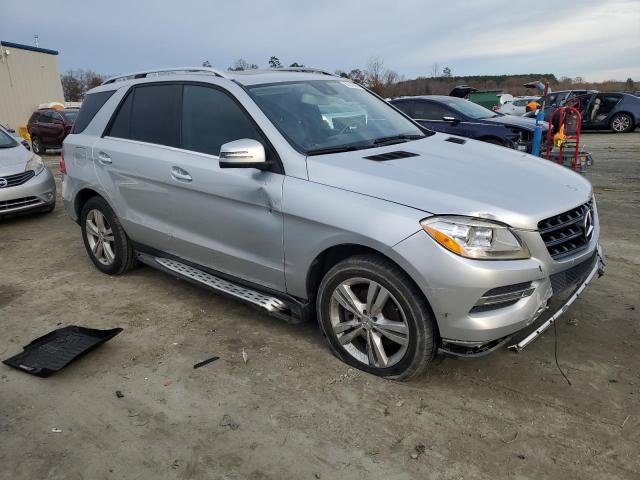 4JGDA5HB4DA160928 - 2013 MERCEDES-BENZ ML 350 4MATIC SILVER photo 4