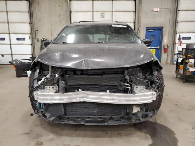 2C4RC1BG9JR165177 - 2018 CHRYSLER PACIFICA TOURING L GRAY photo 5