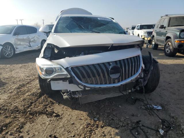 2G4GU5GX0H9107419 - 2017 BUICK REGAL GS WHITE photo 5