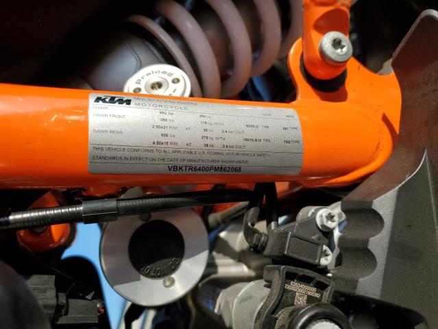 VBKTR6400PM862068 - 2023 KTM 890 ADVENTURE R Dwukolorowy zdjęcie 9