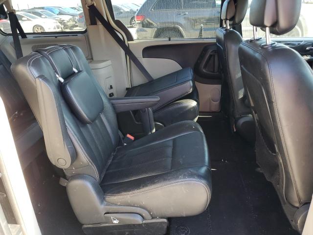 2C4RC1CG5CR117404 - 2012 CHRYSLER TOWN & COU TOURING L BLACK photo 11