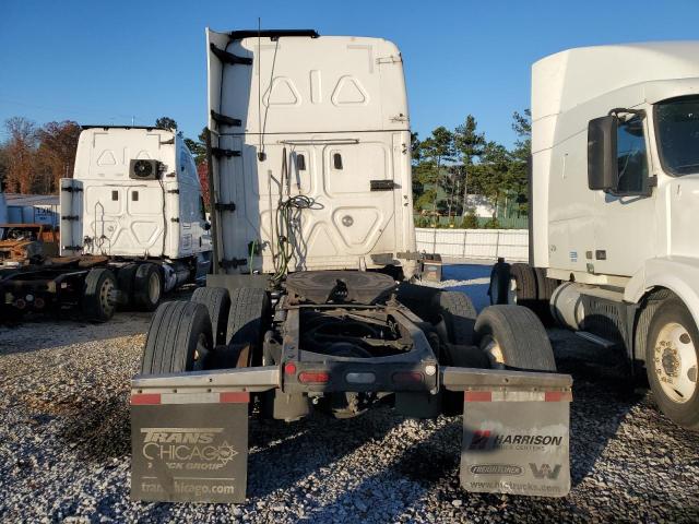 3AKJHHDR2MSMZ8529 - 2021 FREIGHTLINER CASCADIA 1 WHITE photo 3