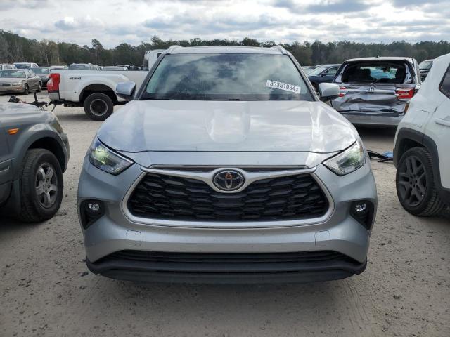 5TDGZRAH5NS099366 - 2022 TOYOTA HIGHLANDER XLE SILVER photo 5