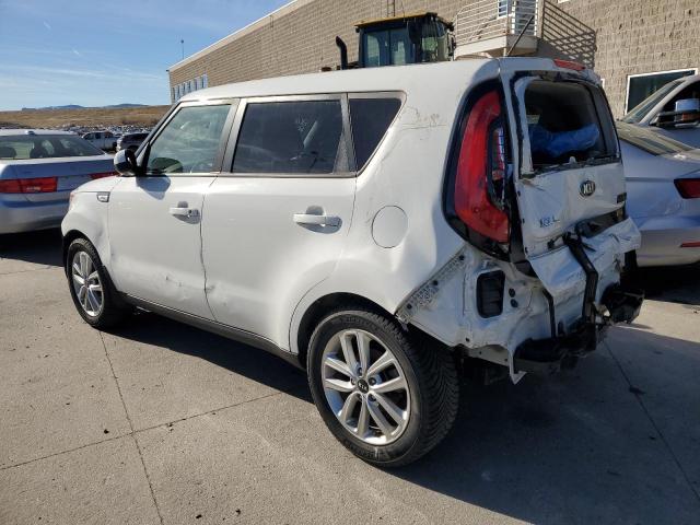 KNDJP3A56H7461945 - 2017 KIA SOUL + WHITE photo 2