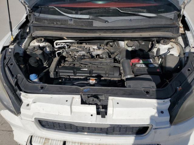 KNDJT2A25A7043555 - 2010 KIA SOUL + WHITE photo 11
