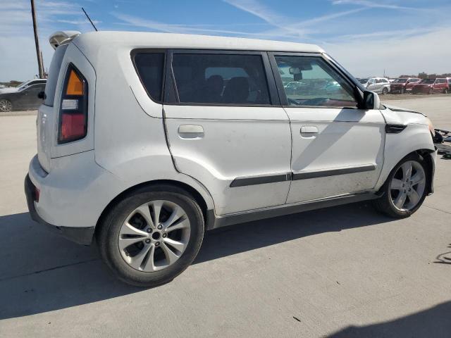 KNDJT2A25A7043555 - 2010 KIA SOUL + WHITE photo 3