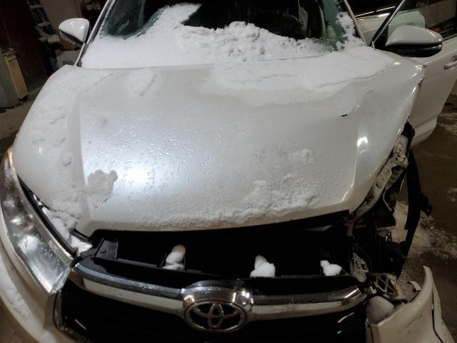 5TDJKRFH6FS104448 - 2015 TOYOTA HIGHLANDER XLE WHITE photo 12