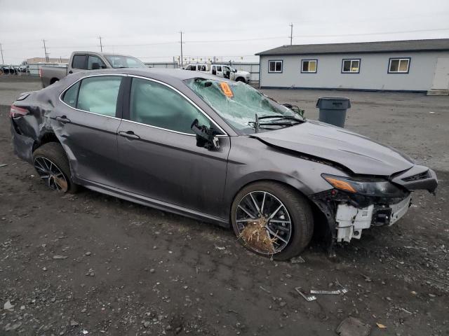 4T1G11AK4RU251381 - 2024 TOYOTA CAMRY SE NIGHT SHADE GRAY photo 4