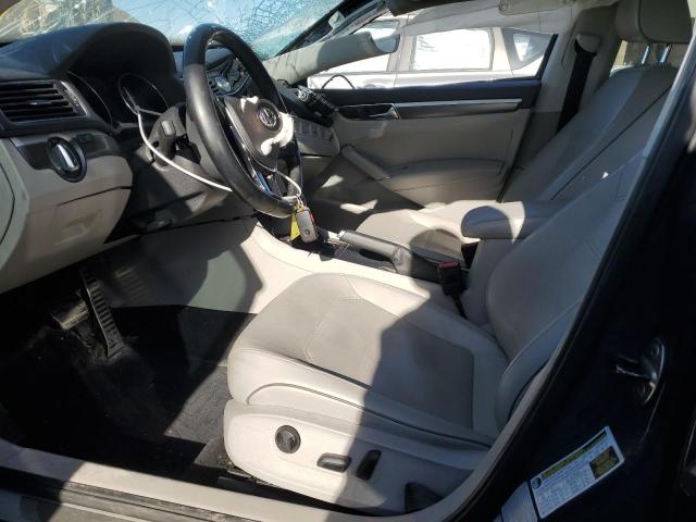 1VWDT7A38HC022832 - 2017 VOLKSWAGEN PASSAT R-LINE Մոխրագույն լուսանկար 7