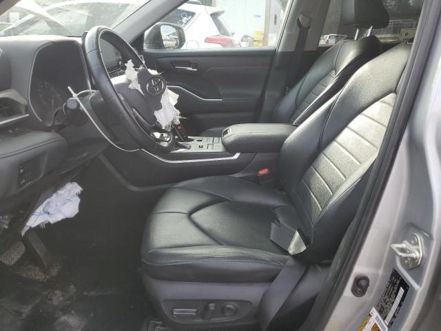 5TDGZRBH2LS502361 - 2020 TOYOTA HIGHLANDER XLE SILVER photo 7