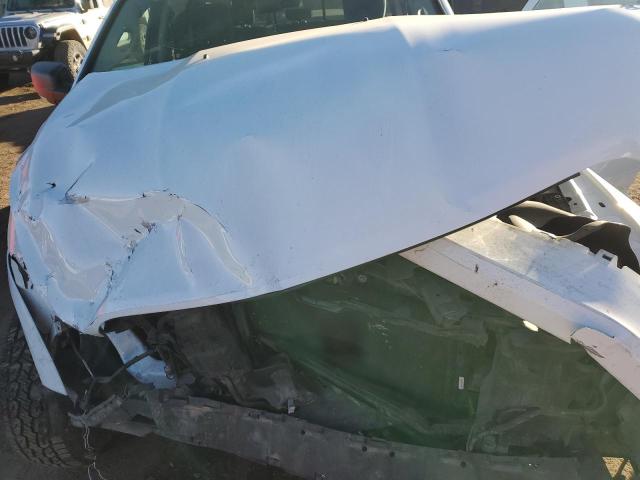 1C6RR7LT9GS150660 - 2016 RAM 1500 SLT WHITE photo 11