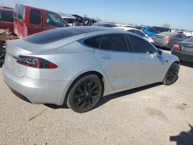 5YJSA1E16HF206532 - 2017 TESLA MODEL S SILVER photo 3