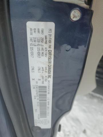 2C4RC1CG2FR697053 - 2015 CHRYSLER TOWN & COU TOURING L BLUE photo 13