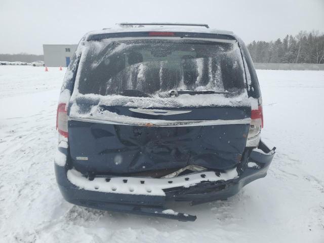 2C4RC1CG2FR697053 - 2015 CHRYSLER TOWN & COU TOURING L BLUE photo 6