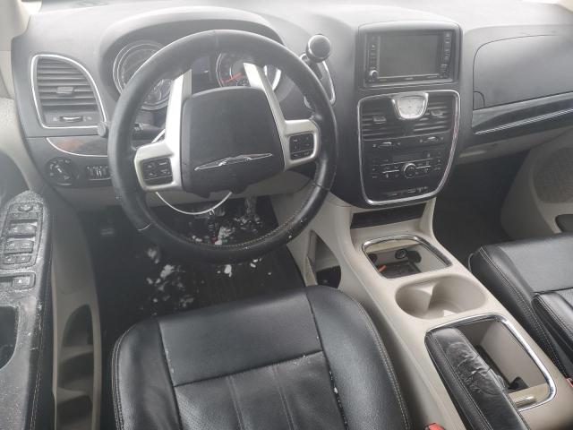 2C4RC1CG2FR697053 - 2015 CHRYSLER TOWN & COU TOURING L BLUE photo 8