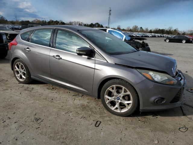 1FADP3N26EL396844 - 2014 FORD FOCUS TITANIUM GRAY photo 4