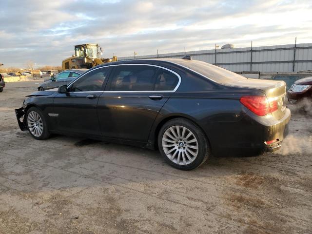 WBAKC8C58CC435600 - 2012 BMW 750 LXI GRAY photo 2